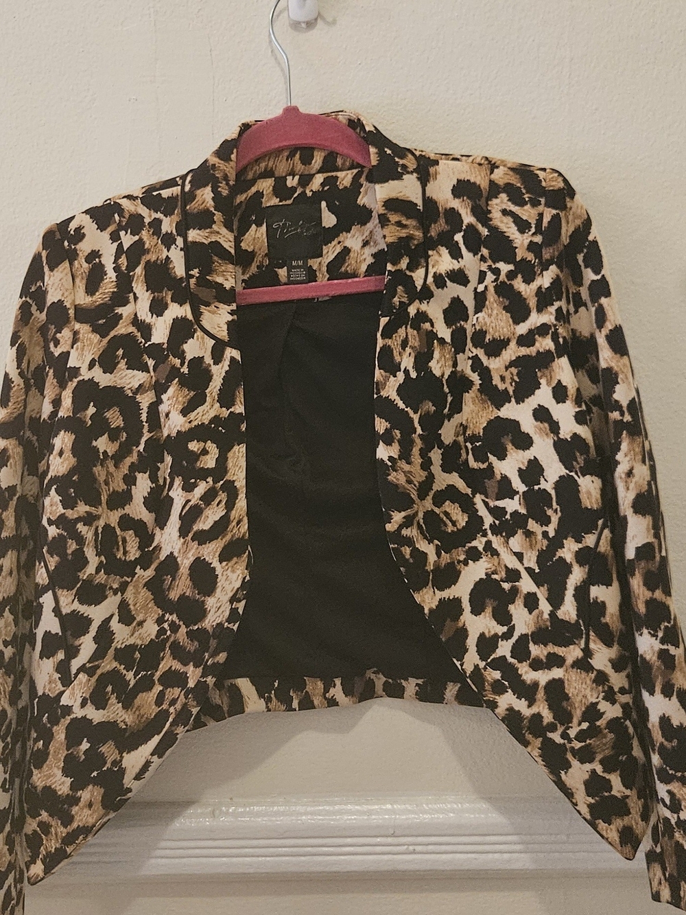 Thalia Sodi Leopard-Print Cropped Blazer in Black and Brown